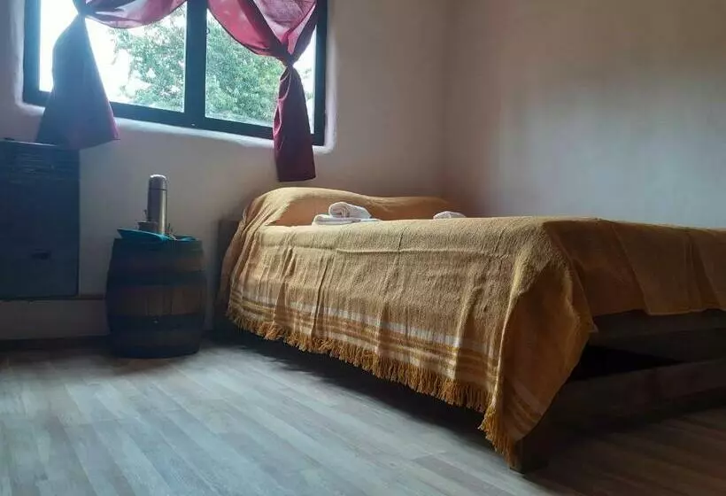 Majatalo Zonda Hostel Cultural