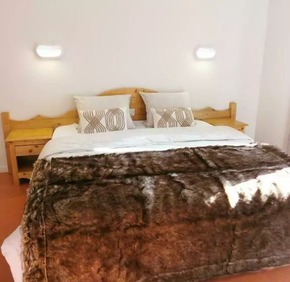 Hotelli Auberge Du Freney