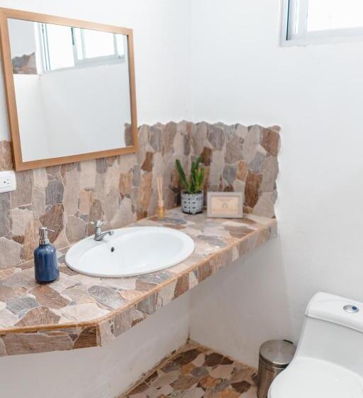 پانسیون Cuatro Vientos Lodge & Apartments