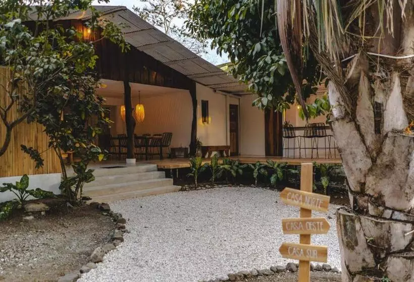 ペンション Cuatro Vientos Lodge & Apartments