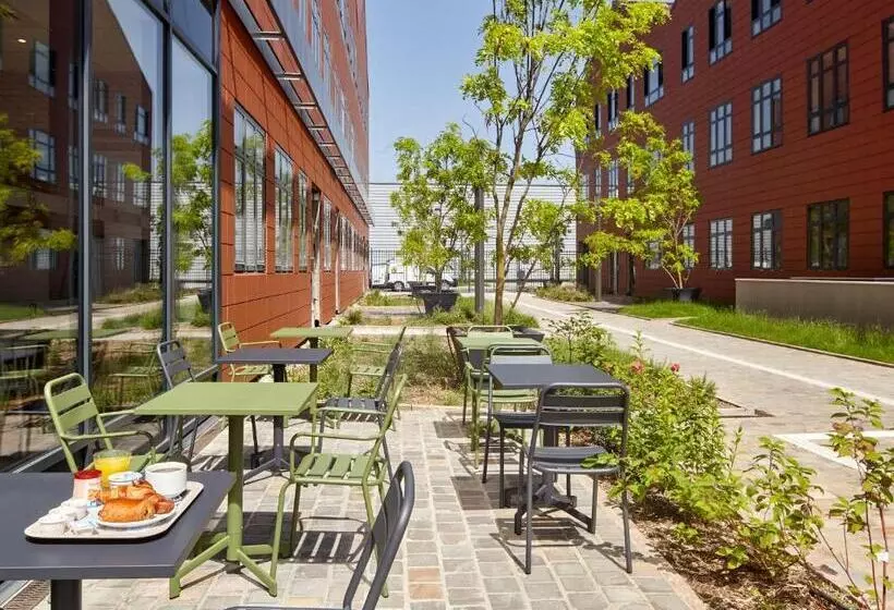 B&b Hotel Argenteuil