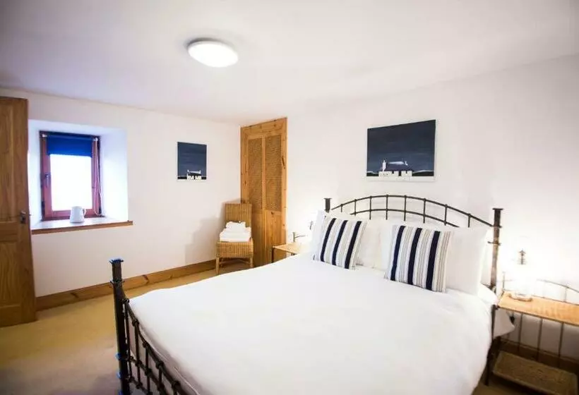 Aamiaismajoitus (B&B) The Old Boathouse