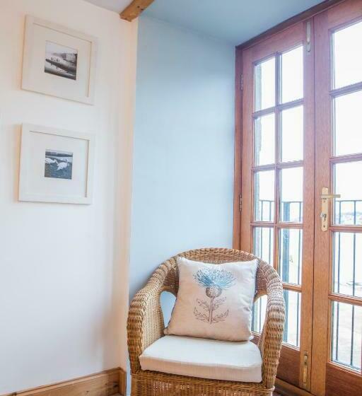 민박 The Old Boathouse