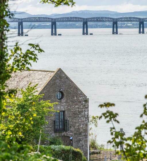 住宿加早餐  The Old Boathouse