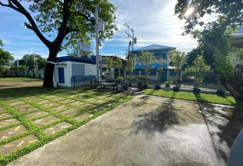 Hip Nautic Beach Resort Powered By Cocotel