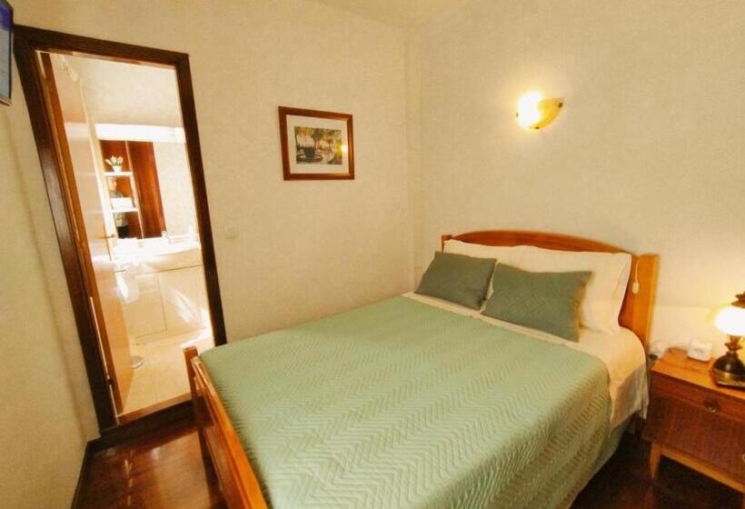 بنسيون Casa Hóspedes Polido