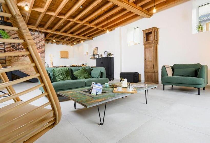 Пансион La Grange