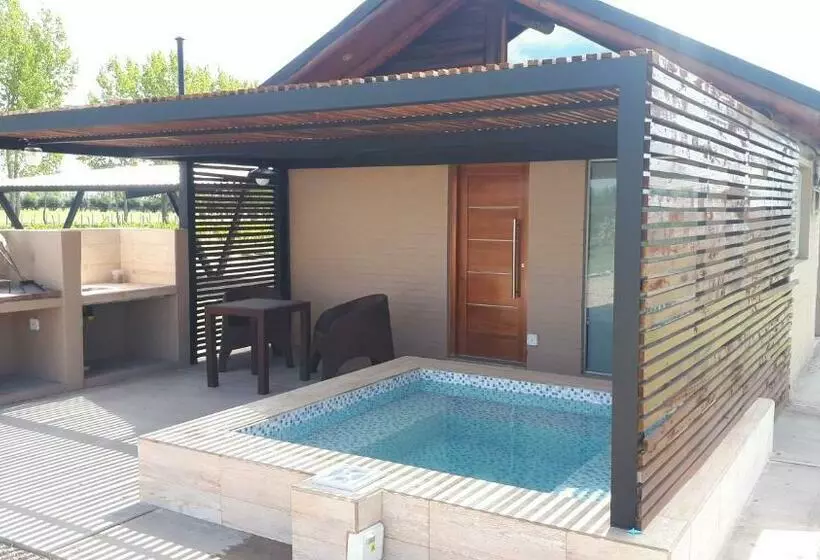 پانسیون Martyniuk Lodges Entre Viñedos