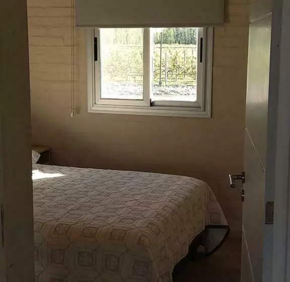 پانسیون Martyniuk Lodges Entre Viñedos