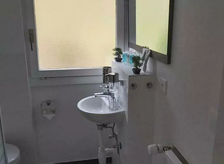 Rössli Self Check In 24 7 Free Parking