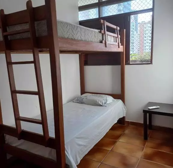 Regiane Beach Pousada Hostel