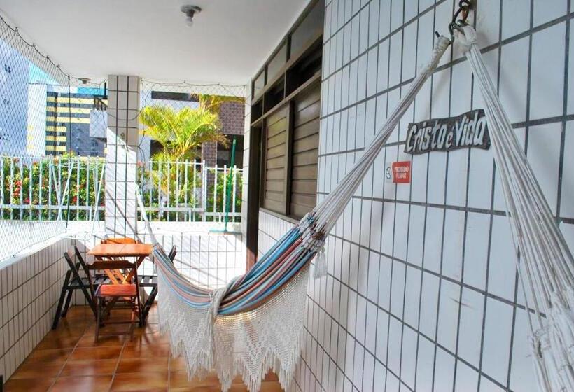 Regiane Beach Pousada Hostel