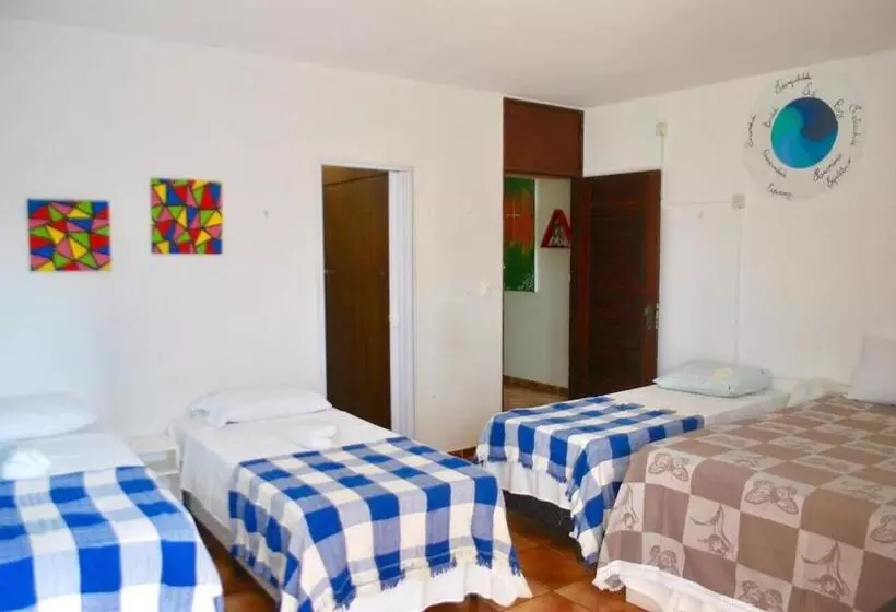 Regiane Beach Pousada Hostel