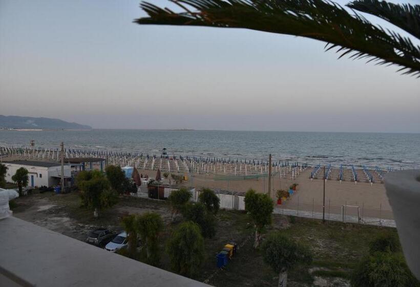 تختخواب و صبحانه Vista Beb Mare