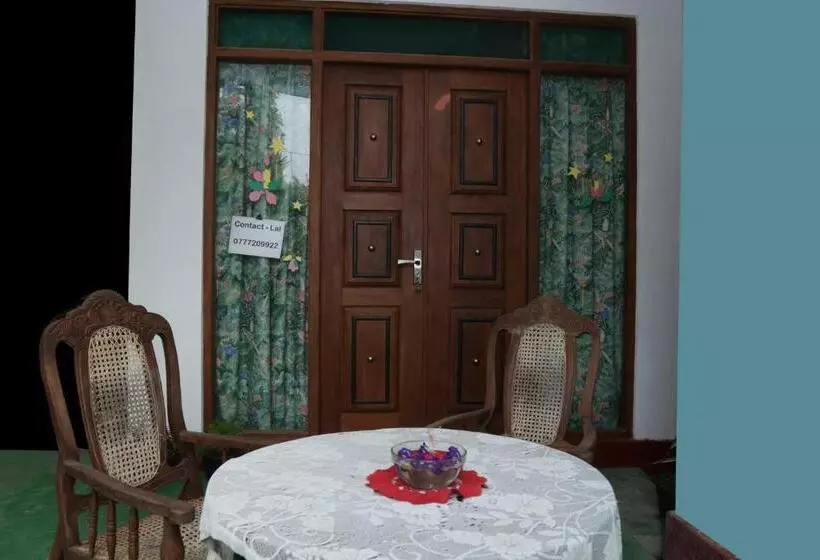 Aamiaismajoitus (B&B) Vivid Lanka