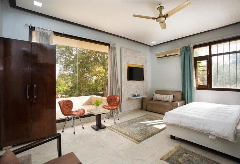 בית מלון כפרי Avanti Retreat  Farm Stay