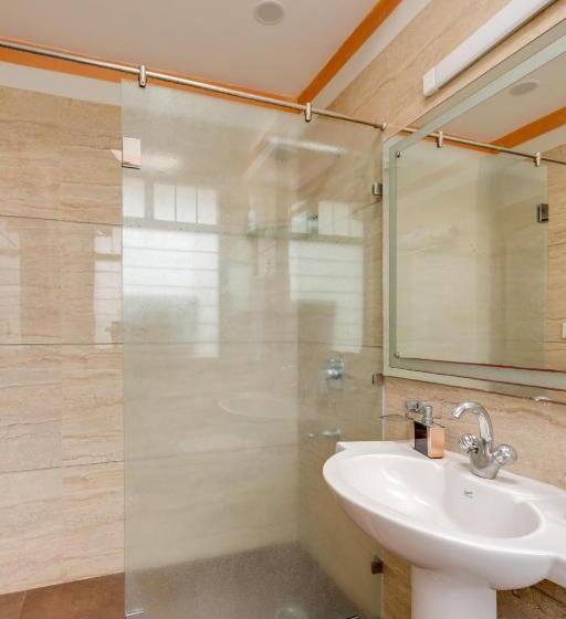 בית מלון כפרי Avanti Retreat  Farm Stay