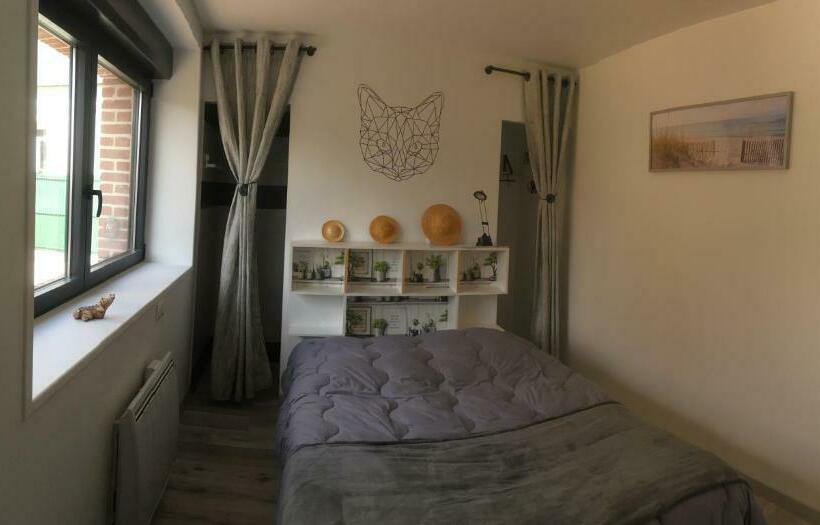 ペンション Gite De Sejour La Grange De Théophile