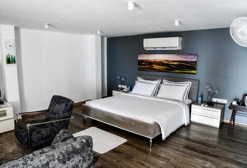 פנסיון Ten30 Hikkaduwa