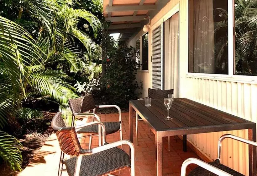 Cable Beachside Villas