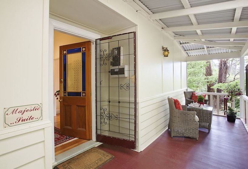 Отель Adeline Bed And Breakfast