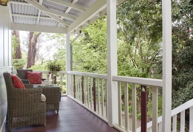 호텔 Adeline Bed And Breakfast