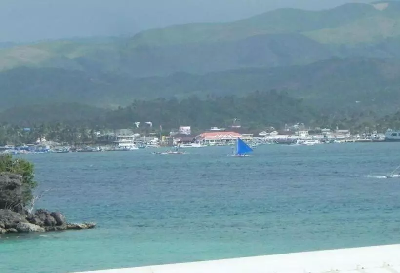 Hotel Boracay Actopia Resort