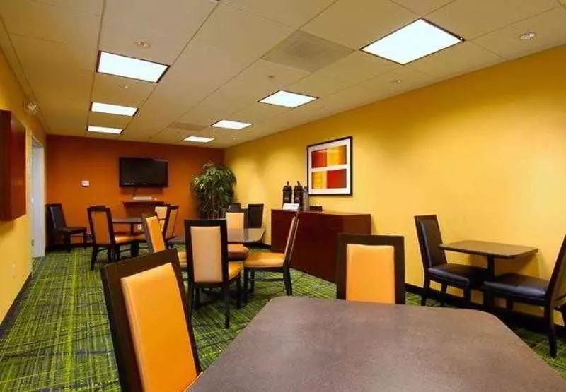 ホテル Fairfield Inn And Suites By Marriott Colorado Springs North Air Force Academy
