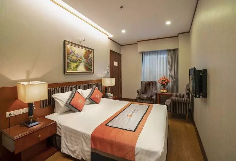 هتل Hanoi La Rosa