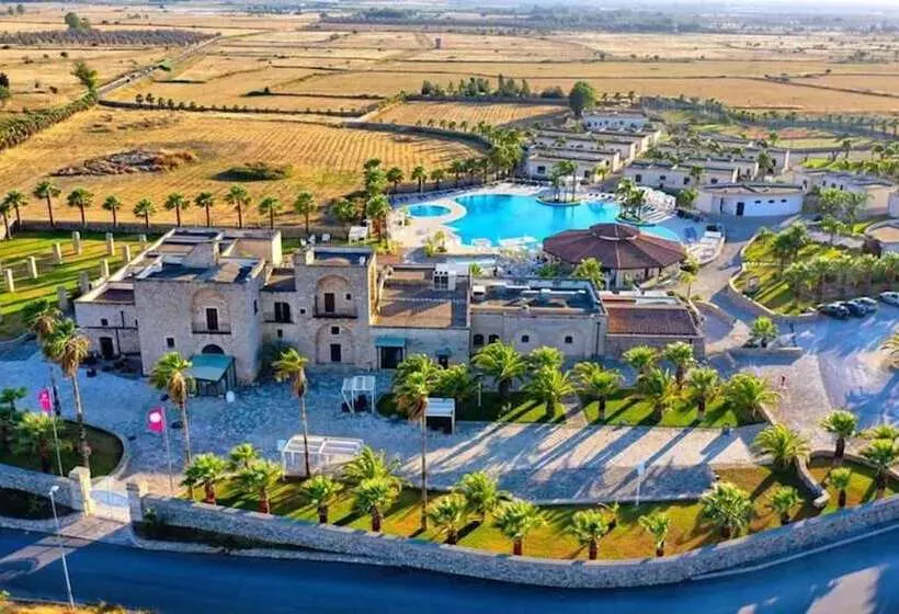 هتل La Restuccia Masseria Urban