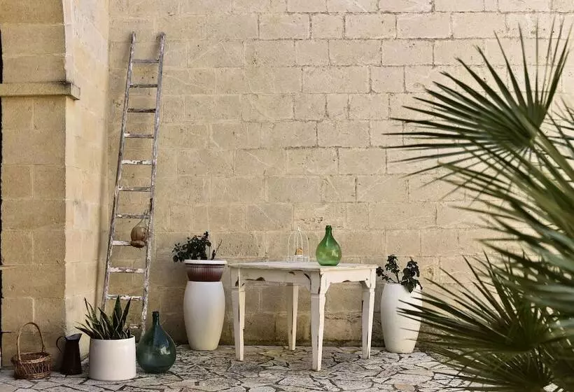 هتل La Restuccia Masseria Urban