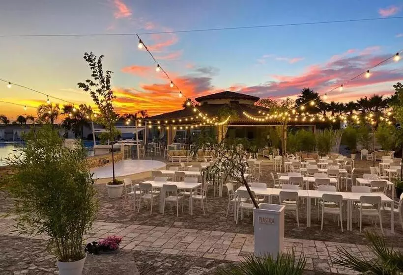 هتل La Restuccia Masseria Urban