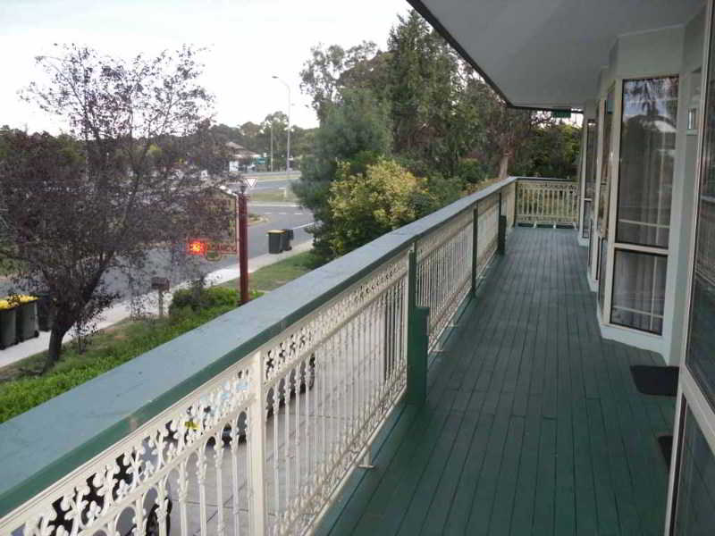 Отель Miranda Lodge