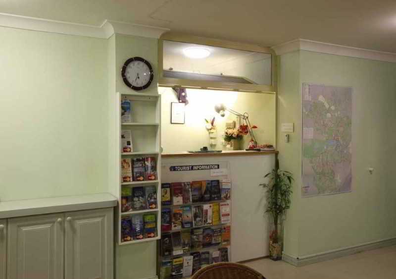 Отель Miranda Lodge