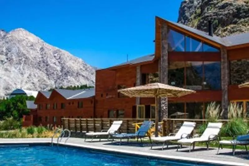 Szálloda Noi Puma Lodge