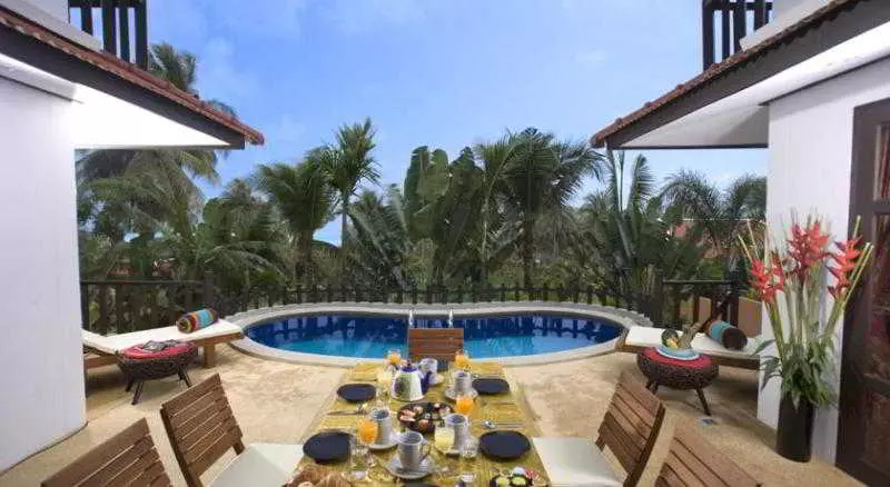 בית מלון כפרי Paradise Island Estate