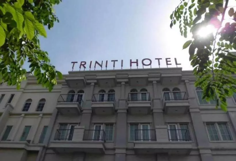 Triniti Hotel Batam