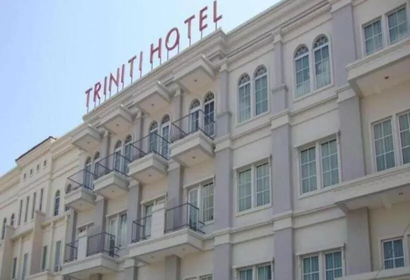 Triniti Hotel Batam