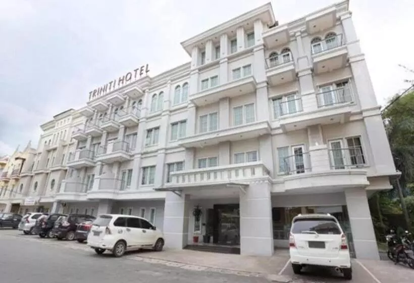 Triniti Hotel Batam