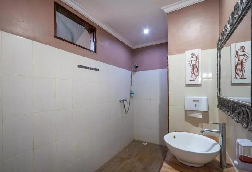 Mushroom Beach Bungalows