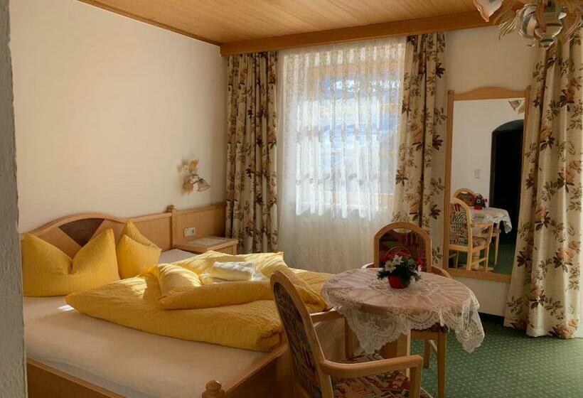 호스텔 Gasthof Gemse