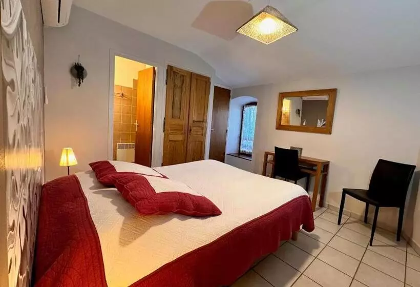 Aamiaismajoitus (B&B) Chambres D Hôtes Les Clapas