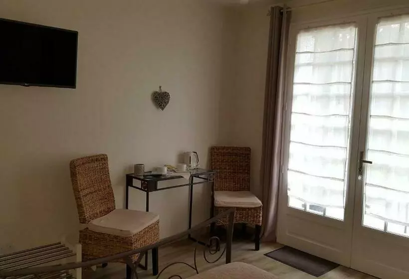 Aamiaismajoitus (B&B) Les Nymphéas