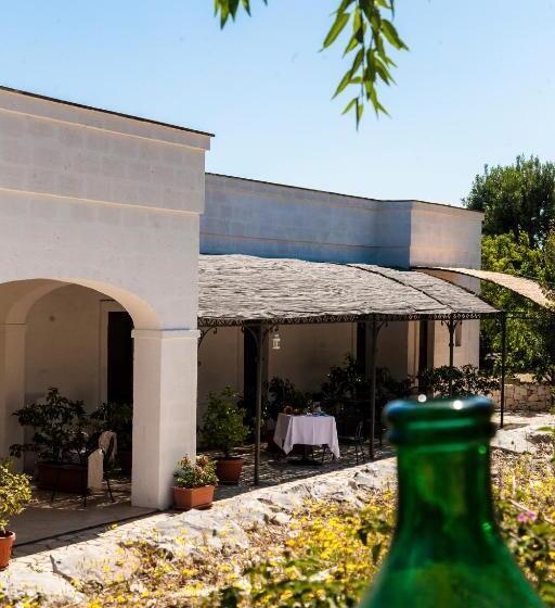 تختخواب و صبحانه Masseria Pozzo Di Luce