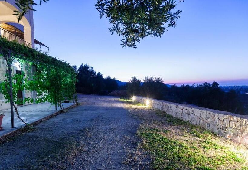 تختخواب و صبحانه Masseria Pozzo Di Luce