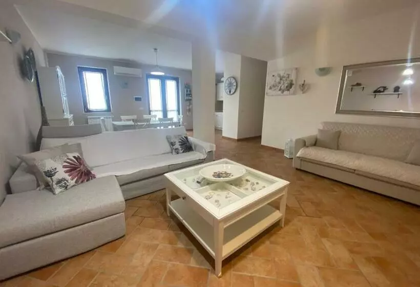 ホテル Agriturismo Colle D  Oro