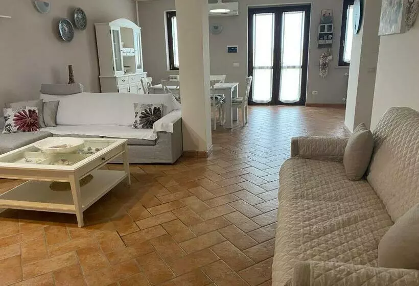ホテル Agriturismo Colle D  Oro