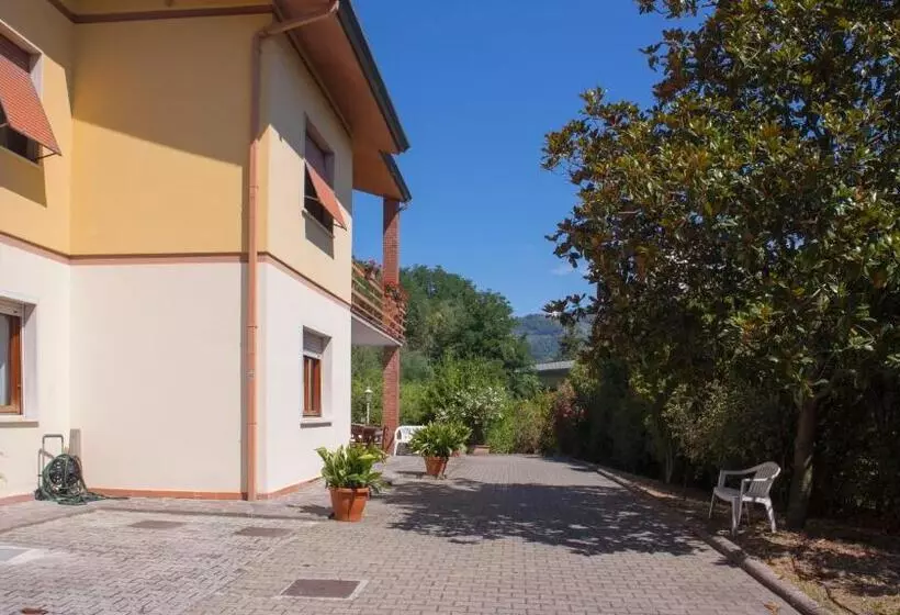 پانسیون Morianese Residence