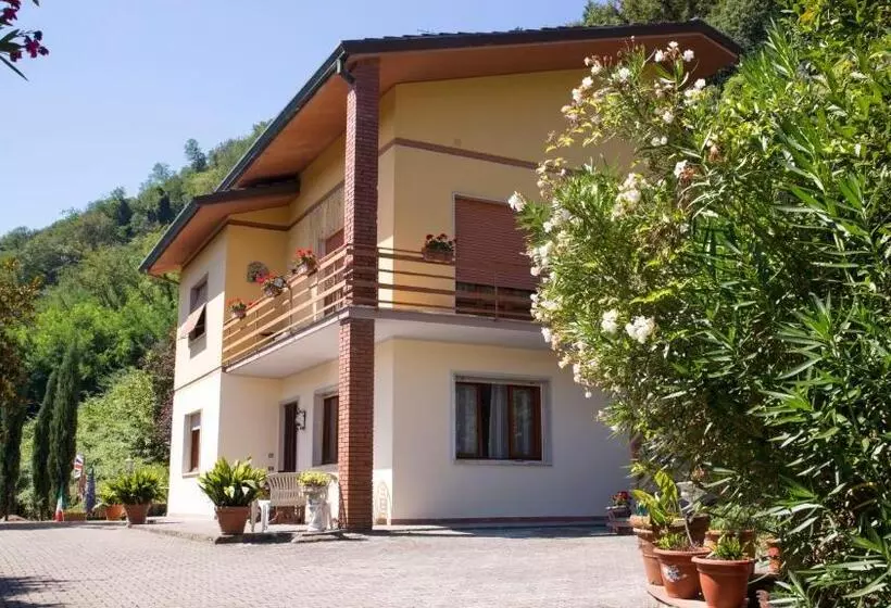 پانسیون Morianese Residence