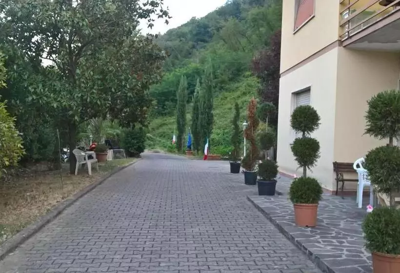 پانسیون Morianese Residence